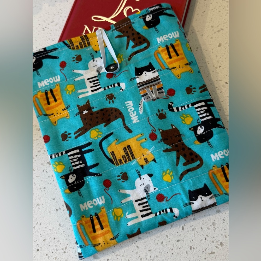Book Kindle Sleeve Bag Cover 10.5 X 8in Kittens Cat Cats Fabric Padded Quilted N